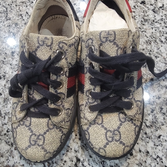 Gucci toddler shoes